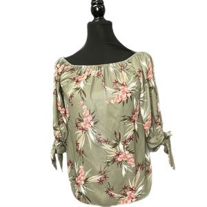 Motion- Tropical floral green off shoulder blouse
